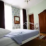 Ursula Villa Grizane-Belgrad