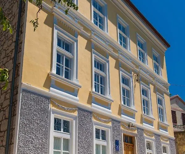 Villa Ursula Grižane